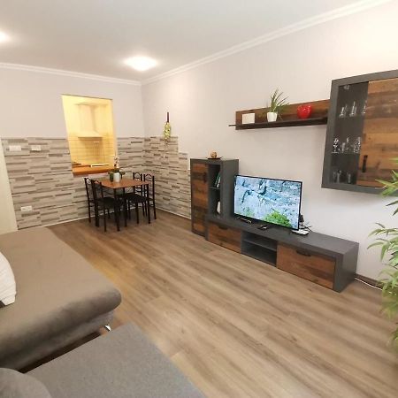 Carpe Diem Apartment Hajdúszoboszló 外观 照片