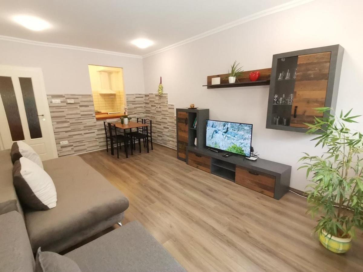 Carpe Diem Apartment Hajdúszoboszló 外观 照片