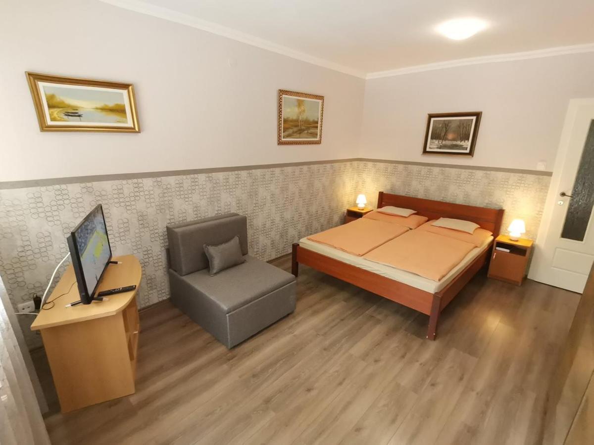 Carpe Diem Apartment Hajdúszoboszló 外观 照片