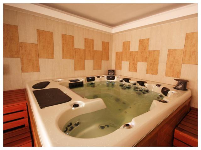 Carpe Diem Apartment Hajdúszoboszló 外观 照片