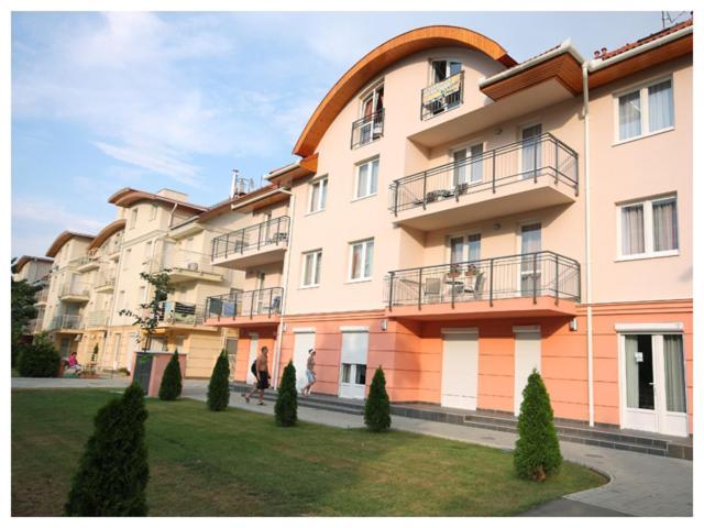 Carpe Diem Apartment Hajdúszoboszló 外观 照片