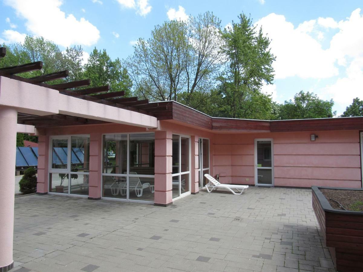 Carpe Diem Apartment Hajdúszoboszló 外观 照片